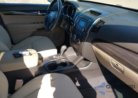 2012 Kia Sorento Lx from USA, damaged, VIN 5XYKT3A13CG277104